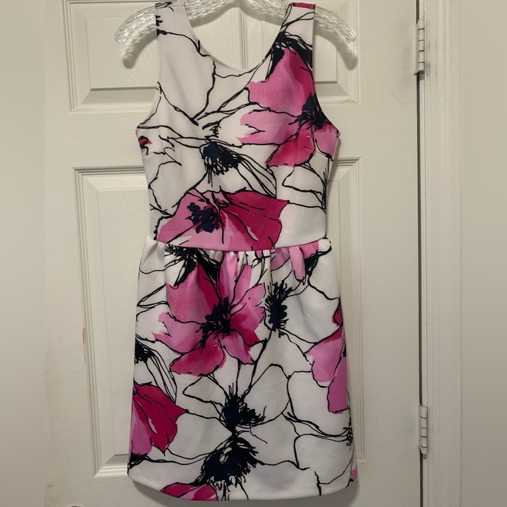 Floral Pink and White mini Dress Size M/L